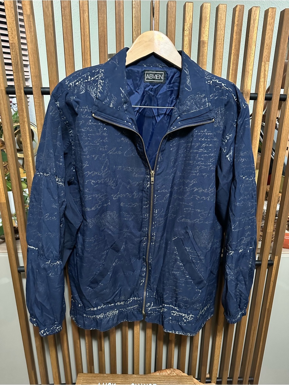 Vintage Abvien Navy Blue Silver Script Cursive Bomber Word Art Jacket SP